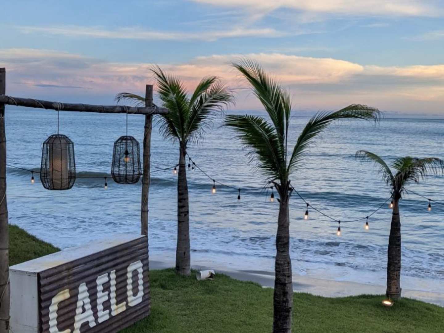 Caelo Beach Restaurant