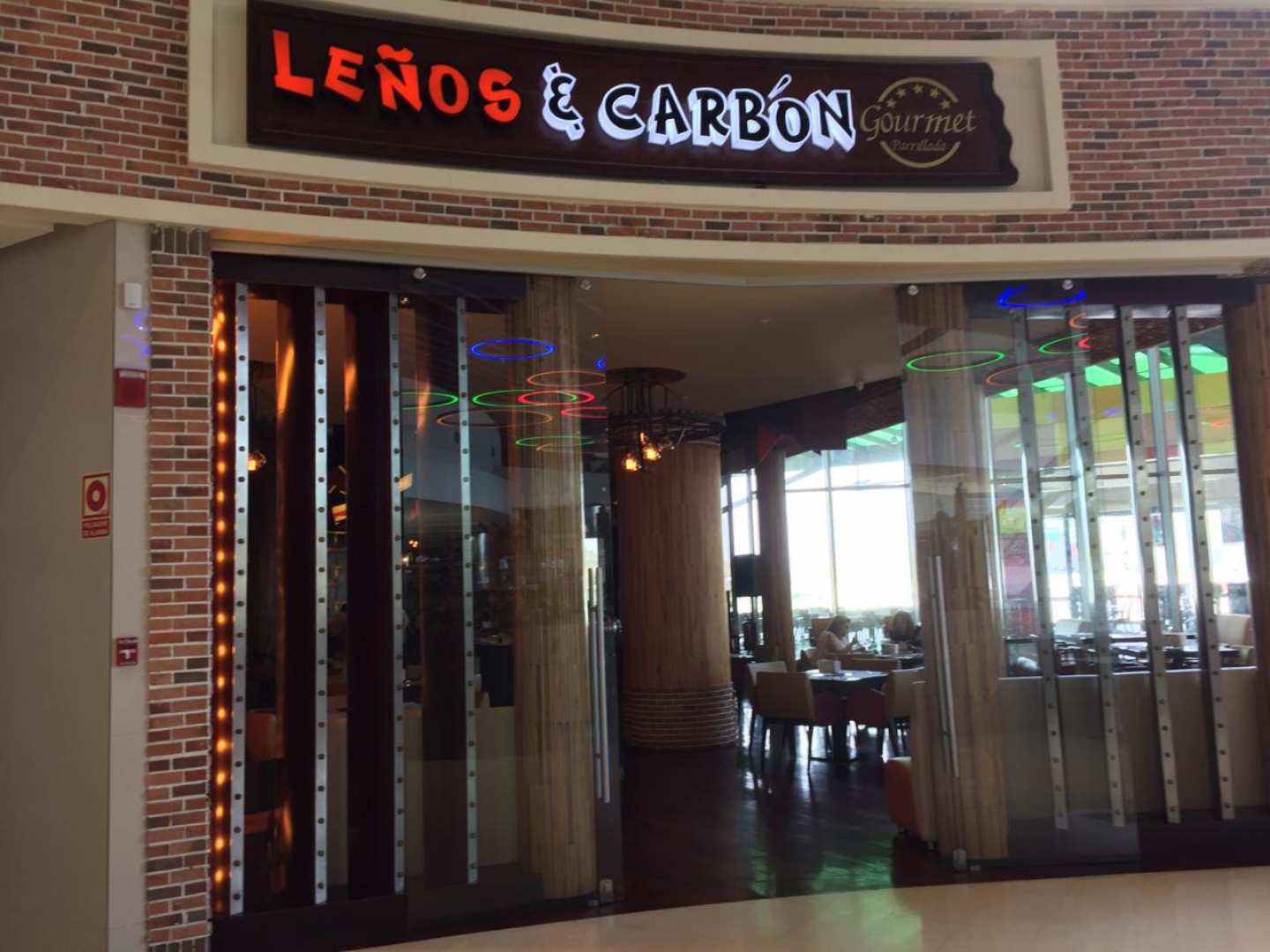 Leños & Carbón (Altaplaza Mall)