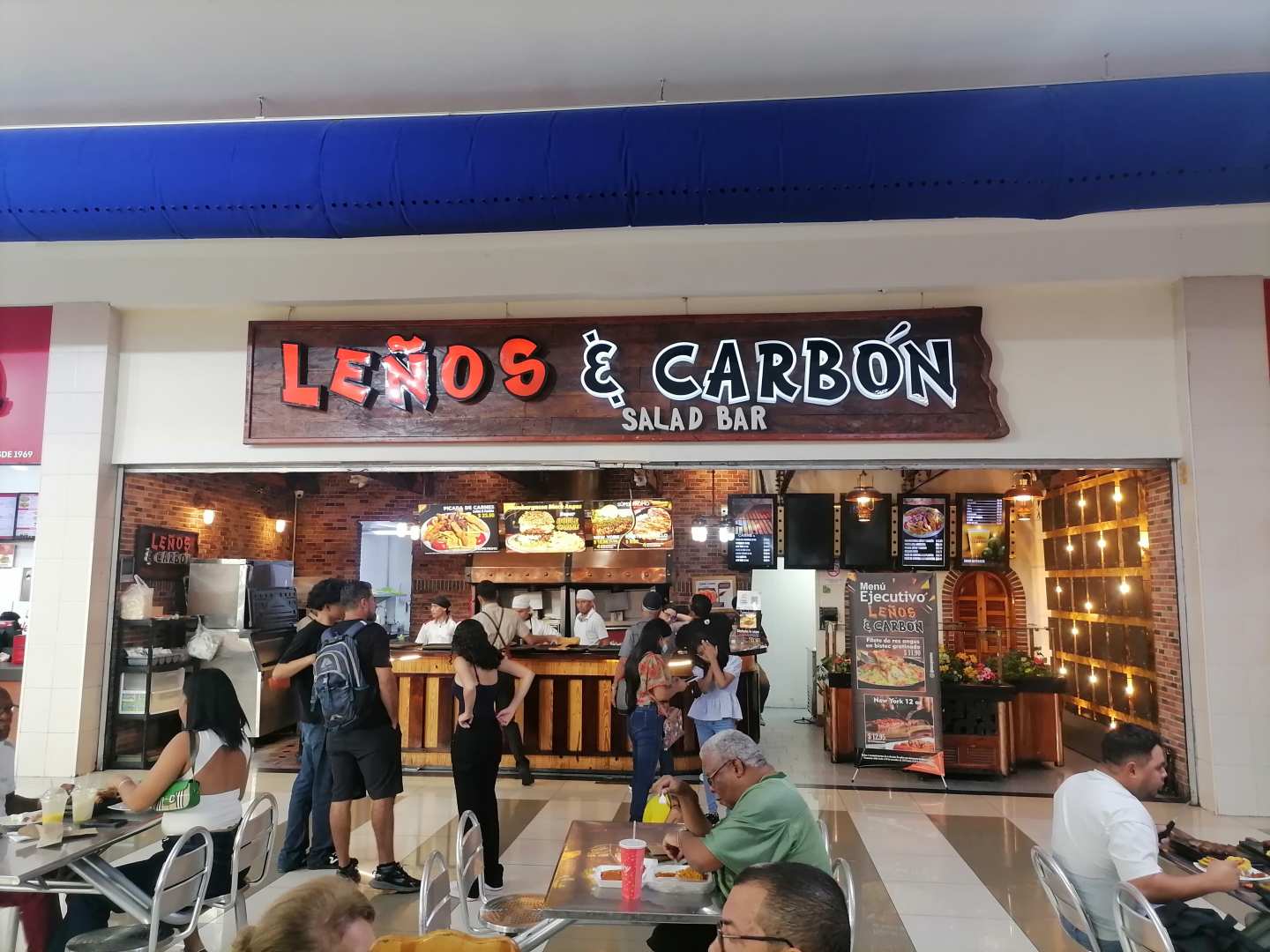 Leños & Carbón (Albrook Mall)