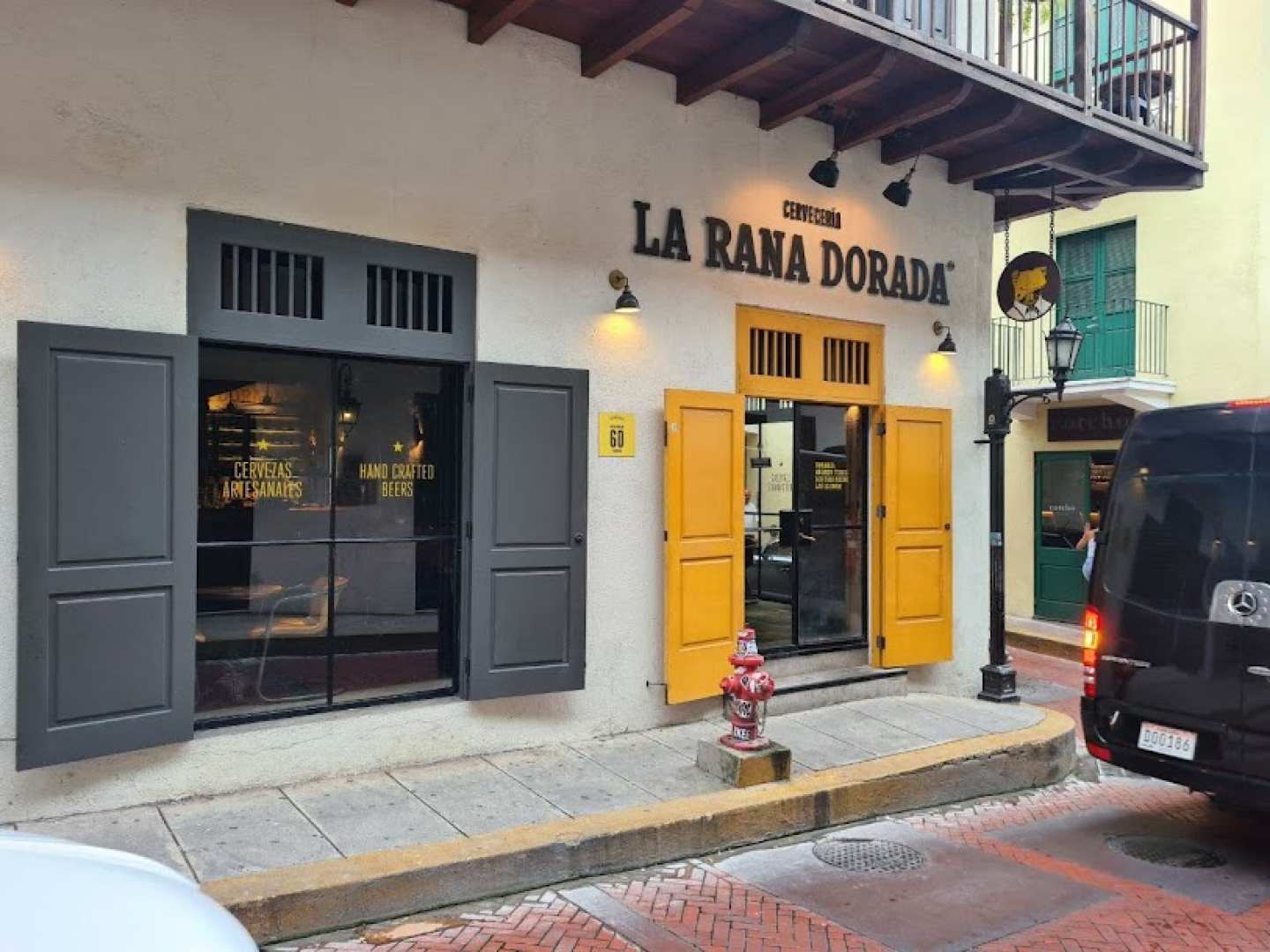 La Rana Dorada (Casco Antiguo)