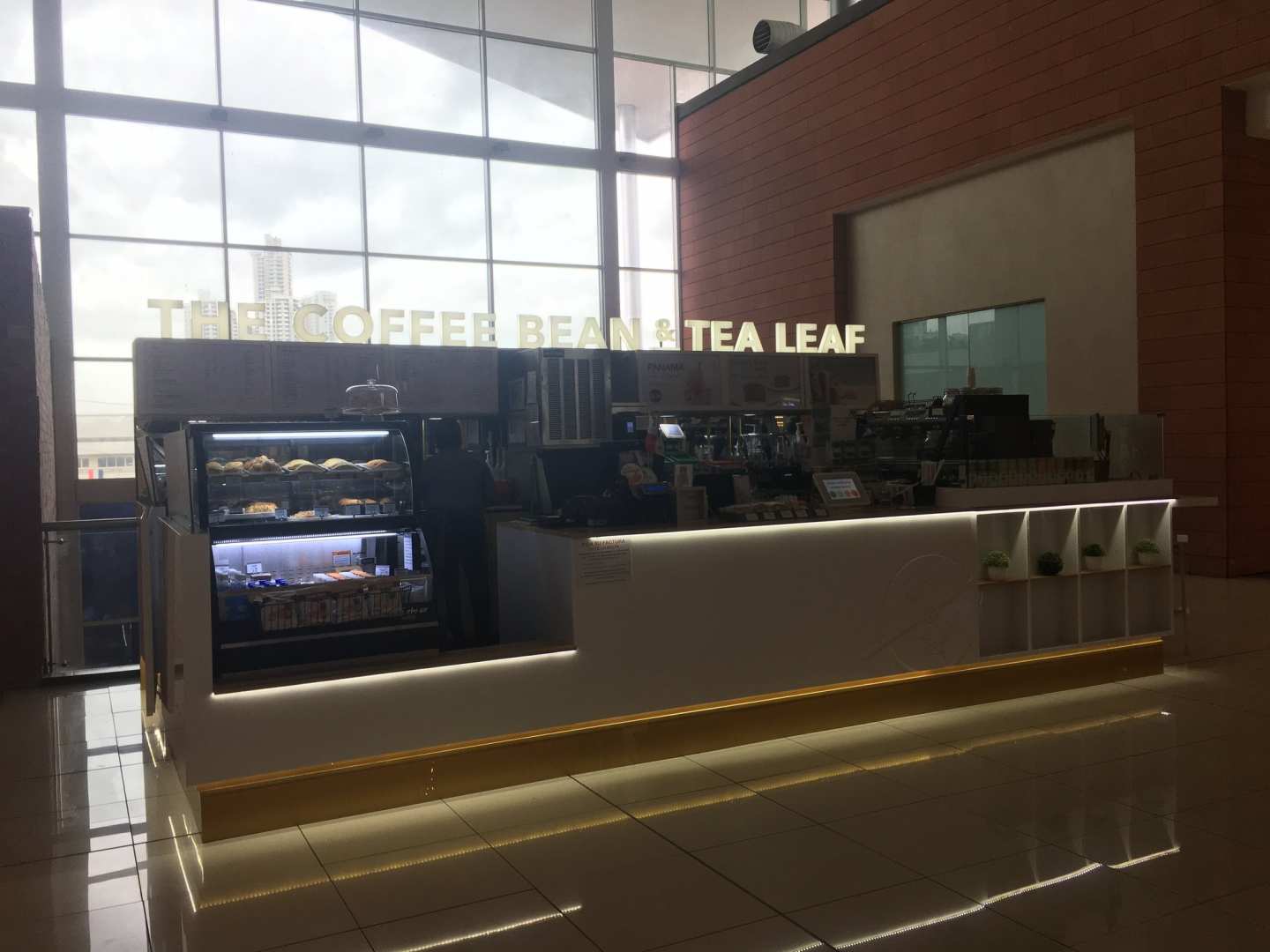 The Coffee Bean & Tea Leaf (Multiplaza)