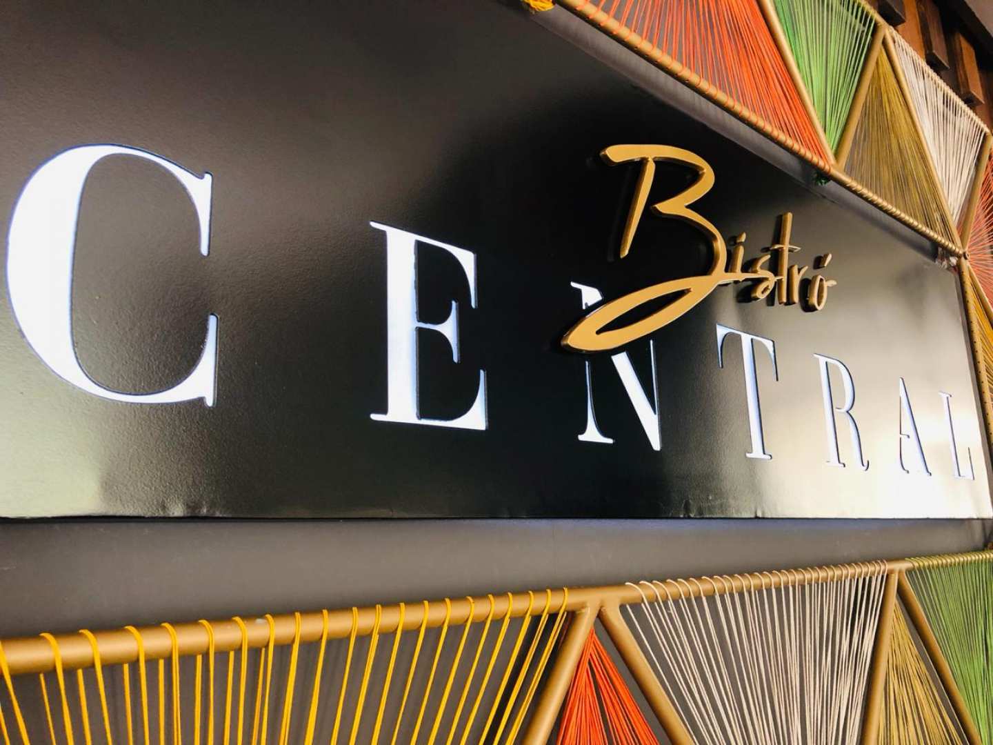 Bistro Central