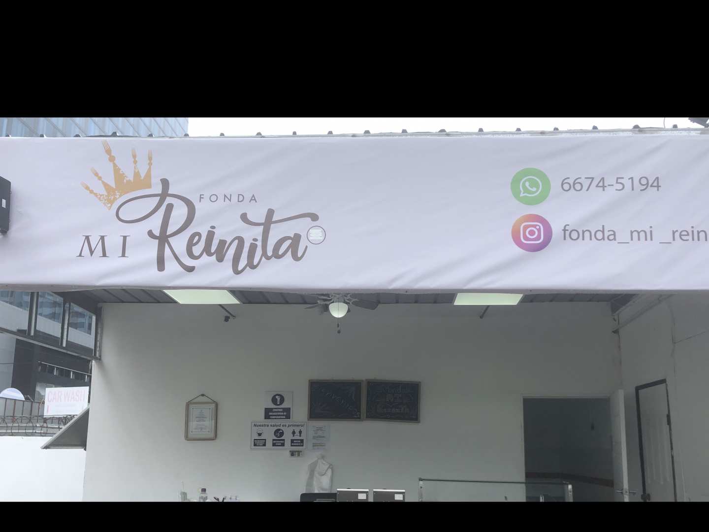 Fonda Mi Reinita