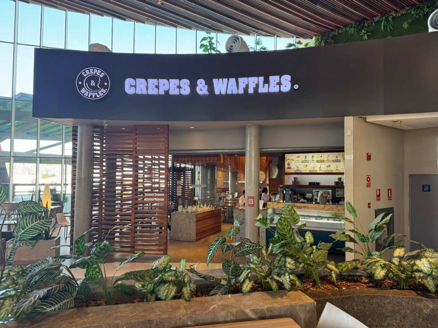 Crepes & Waffles (Altaplaza Mall)